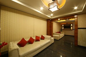 Reception - Royal Stay (Bengaluru)