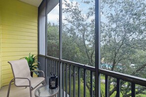 Property grounds - Third floor 3BR condo close to Disney (Davenport)