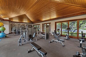 Fitness facility - Gorgeous Mauna Lani Townhome: Near Beach / Luxury Amenity Center (Kamuela)