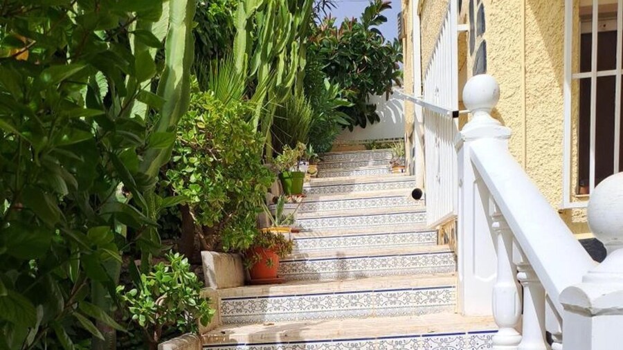 La Marina Oasis, 2-beds, Sleeps 4, 10 min to Beach