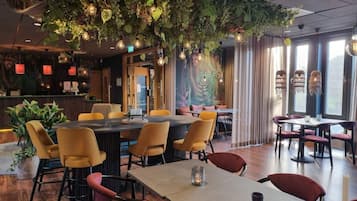 Rumah | Tempat makan