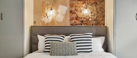 2 habitaciones, tabla de planchar con plancha, wifi y ropa de cama