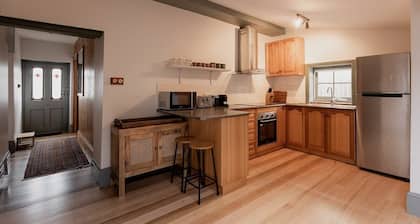 Cavell Street Cottage in West Hobart