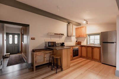 Cavell Street Cottage in West Hobart