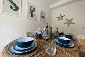 Dining - Surf Cottage Cromer (Cromer)