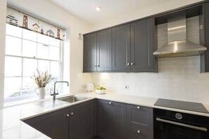 Imagen sin descripción, 3 de 23, botón