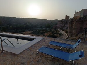 House | Pool