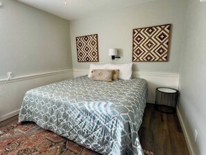 1 chambre, lit de bébé portatif, Wi-Fi, literie fournie