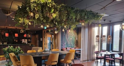Vacation Home With Free Breakfast