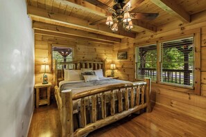 3 habitaciones, tabla de planchar con plancha, cuna de viaje y wifi