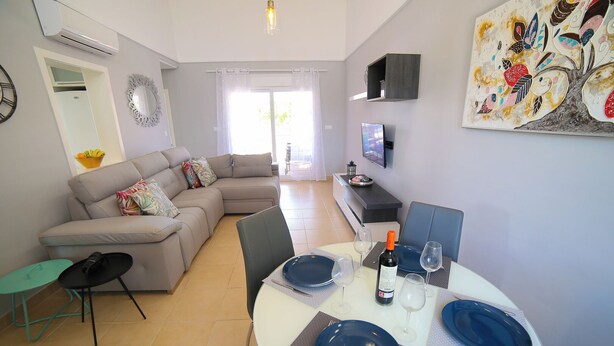 Unclassified image, 1 of 28, button - Immaculate 2-bed Villa With Private Pool (Torre-Pacheco)