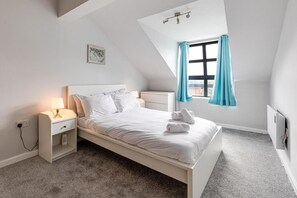 2 Schlafzimmer, Bügeleisen/Bügelbrett, WLAN, Bettwäsche