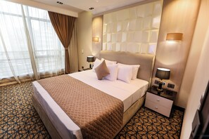 Deluxe Double Room - Cairo Taj Mohandessn Hotels & Suites (Giza)