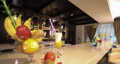 Cairo Taj Mohandessn Hotels & Suites