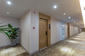 Interior - GYA Hotel (Jiaxing Nanhu Scenic Area Nanhu Tiandi) (Jiaxing)