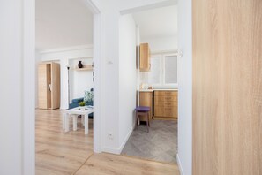 2 habitaciones, tabla de planchar con plancha y wifi gratis 