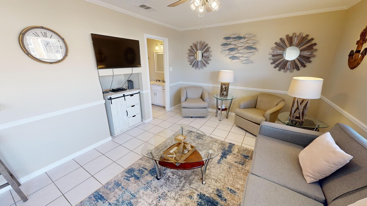 Photo 2 of SPC 4203 Dog Friendly 1 BR with Free Beach Service for 2