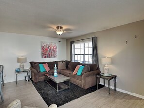 Smart TV - Horizon South #76E | near beach access (Panama City Beach)