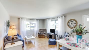 Cottage (3 Bedrooms) | Interior