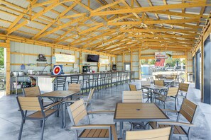 Cottage (3 Bedrooms) | Interior - Waterfront Port Clinton Cottage: 5 Mi to Lake Erie (Port Clinton)