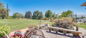 Yakima Wine Country Retreat w/ Scenic Valley Views