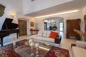Smart TV, video games - Relax with the whole family in this peaceful accommodation nestled in the countryside  (Toscana)