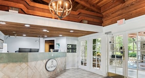 Lobby - H-247 - Second Floor With Lake and Fountain View (Naples)