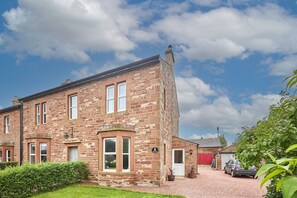 Exterior - Host & Stay | The Beeches (Hayton)