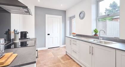 Host & Stay | The Beeches