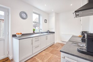 Fridge, microwave, oven, stovetop - Host & Stay | The Beeches (Hayton)