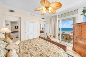 4 habitaciones, tabla de planchar con plancha y wifi gratis