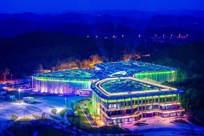 GreenTree Inn Express Hotel (Deyang Wenmiao Square )