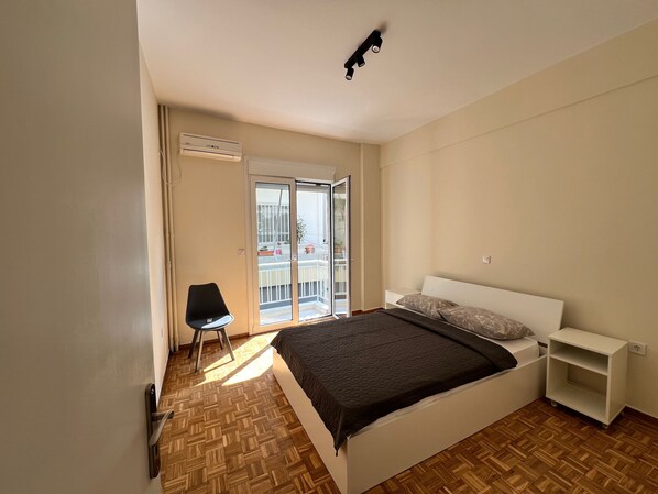 Apartment | 2 bedrooms, iron/ironing board, free WiFi