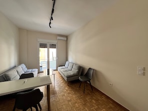 Apartment | Living area - Madonna's Cozy Apartment  (Athens)