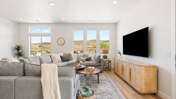 تلفزيون، كرة قدم الطاولة، تنس طاولة