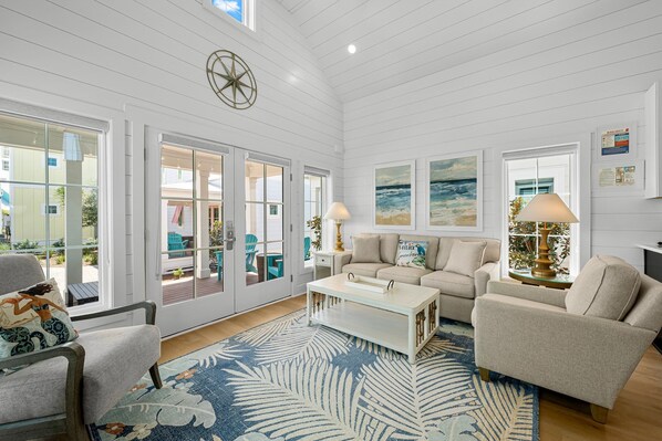 Smart TV, foosball, stereo