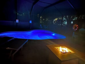 Outdoor pool, a heated pool