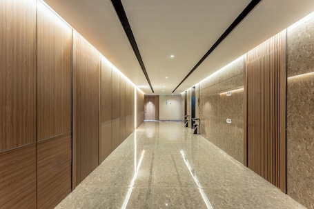 Interior. Holiday Inn Express Taizhou City Center by IHG