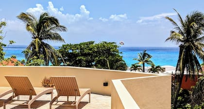Villa Marena by VOPDC: Luxury Beachfront Escape with Private Pool for 25 Guests