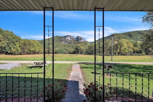 Panoramic Paradise - Best View Of Seneca Rocks 3 Bedroom Cottage