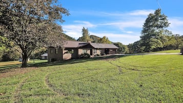 Chaumière, 3 chambres | Extérieur