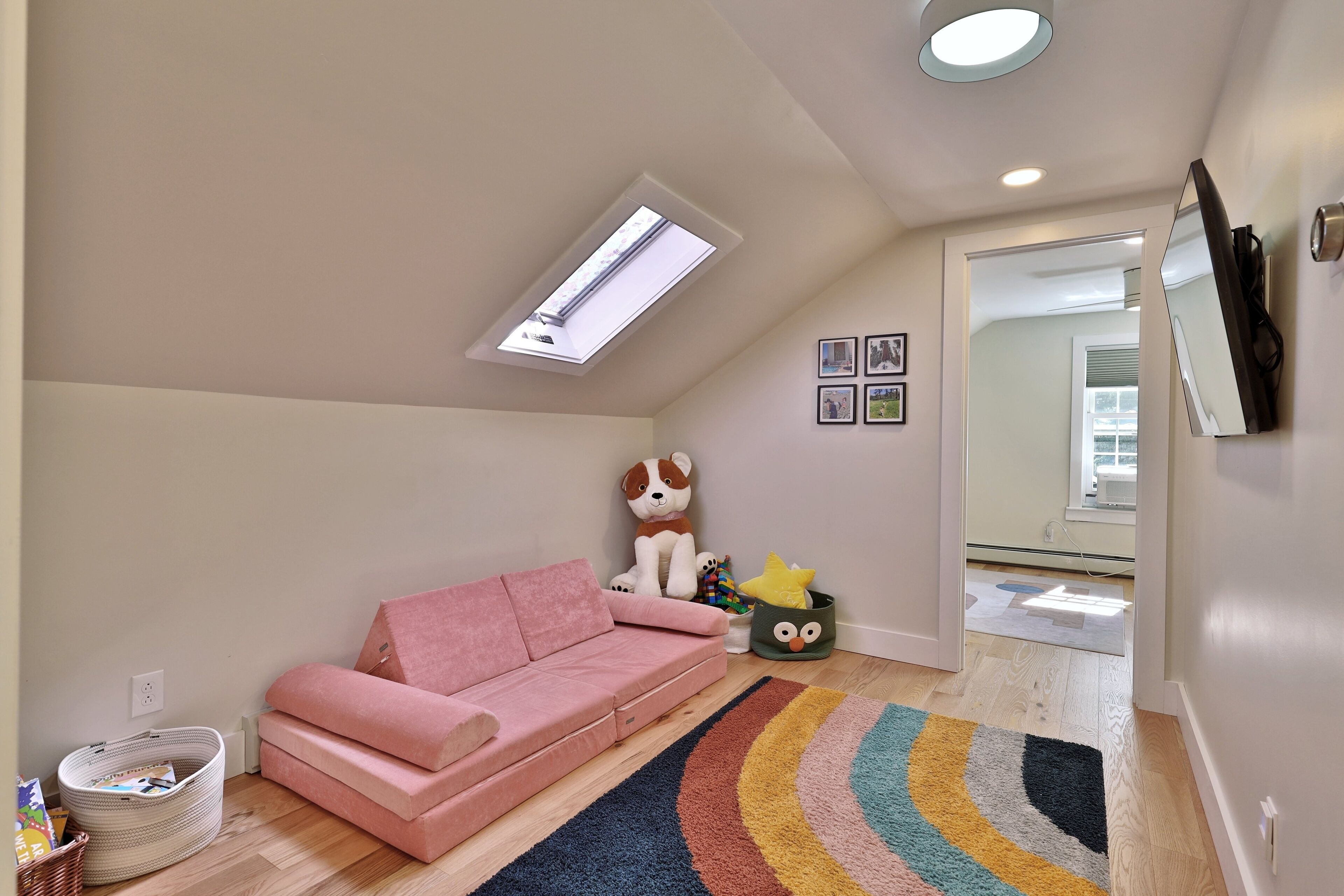 Casa, 4 habitaciones | Área de sala de estar