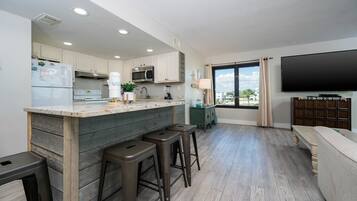 Leilighet, 3 soverom | Eget kjøkken | Kjøleskap, ovn og kaffetrakter/tekoker