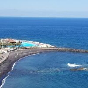 Beach - Summer Breeze 2 by The Ocean Rentals (Puerto de la Cruz)