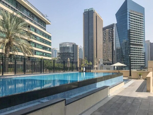 Pool - Marina Quays - Calm One Bedroom (Dubai Marina)