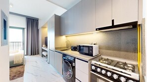 Fridge, microwave, stovetop, toaster