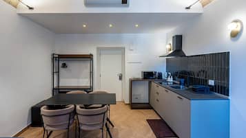 Family Studio, City View | Private kitchen | Espresso maker, electric kettle, cleaning supplies