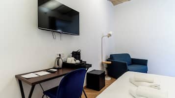 Minibar, in-room safe, desk, laptop workspace