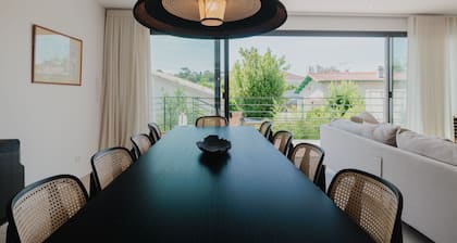 Villa avec piscine privée chauffée en bord de mer à Royan