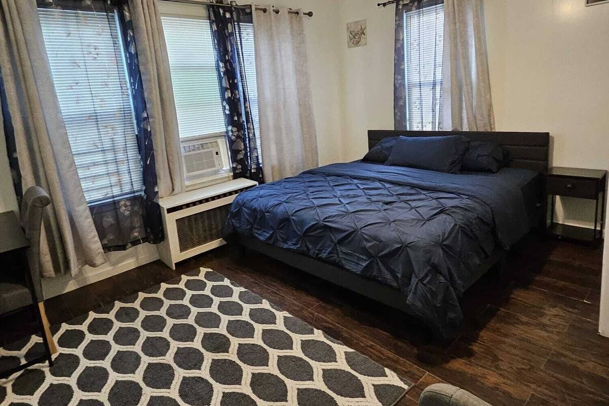 Comfort Room | Soundproofing, WiFi (free)